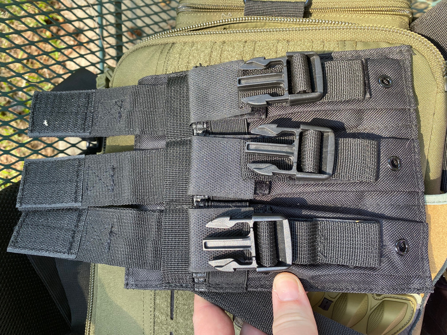 Black Hawk Pistol 3 Mag MOLLE or Belt Carrier